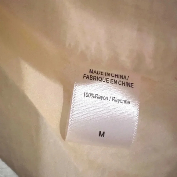 young fabulous & broke - Sheer Woven Buttercream Color Blouse size Medium - Picture 7 of 9